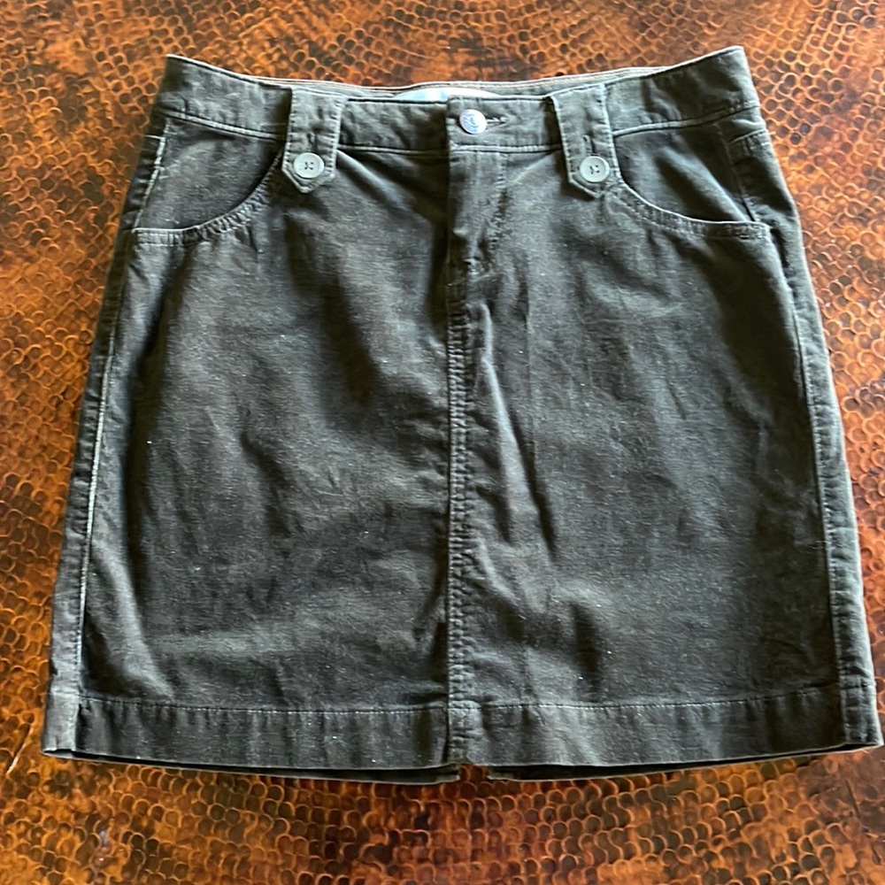EUC Old Navy corduroy skirt